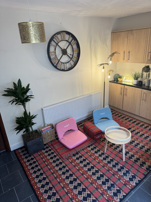 Pink Floor Chair - Image 7